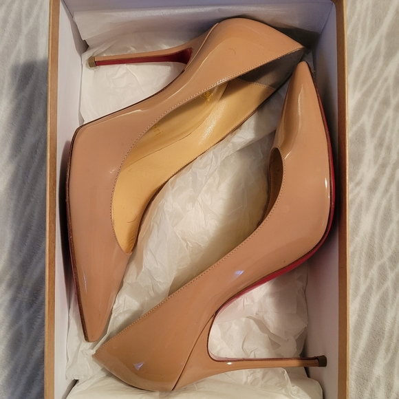 Christian Lou Boutin Decollete 554 100 Patent in Nude size 38. - Picture 1 of 12